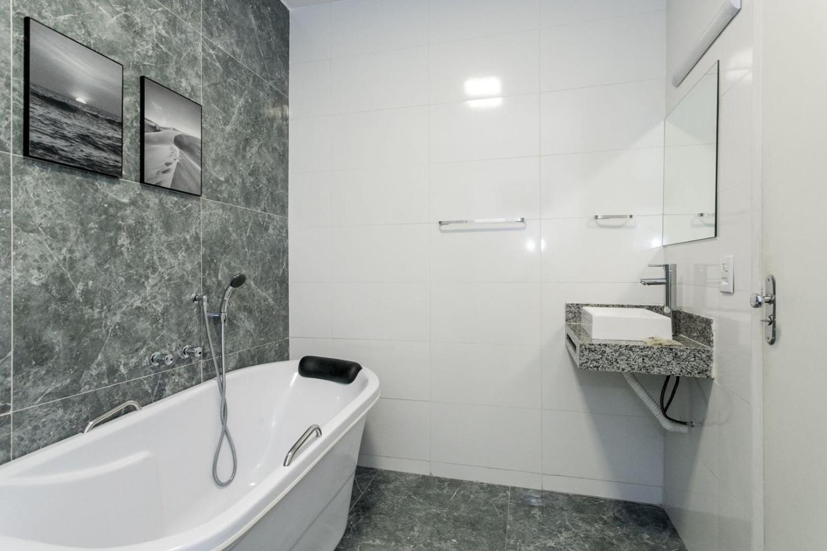 Duplex A 80m Da De Copacabana | Rpu 72/811